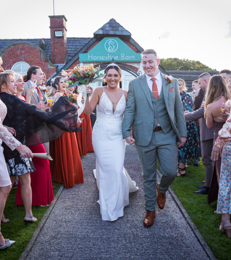 Horseshoe Barn Wedding Venue Bury (1)